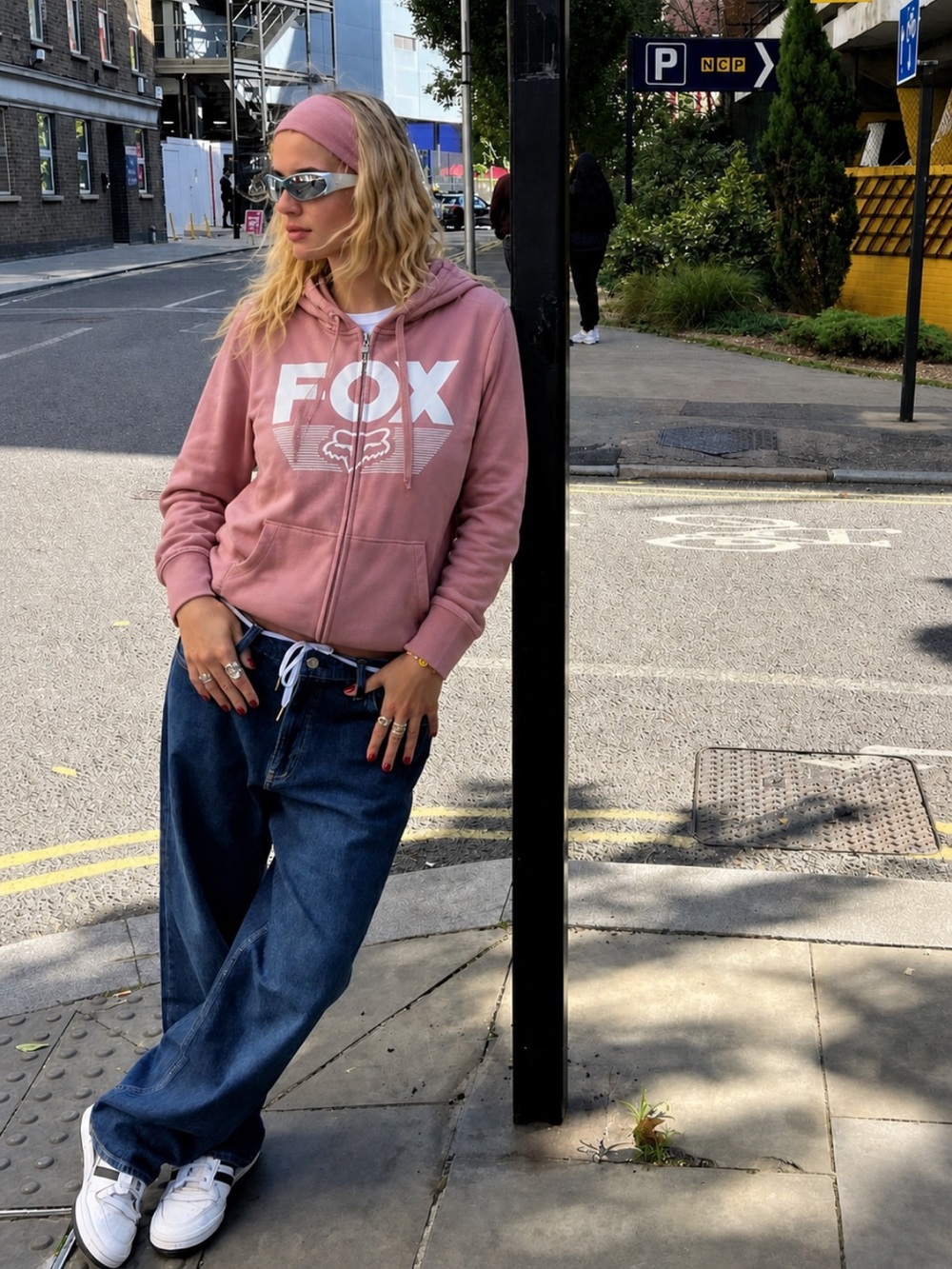 Fox Racing Women’s Full Zip Hoodie Size Small Large Logo Skater Y2K
